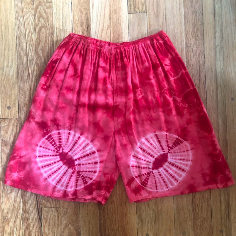 Small Medium Vintage Red Tie Dye Shorts Elastic Waist Etsy