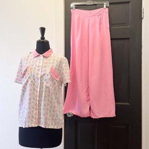 Small Vintage 1950&#39;s Pajamas 2 Piece Set : Miss Crinoline by Stylewear Short Sleeve Top and Wide Leg Pants