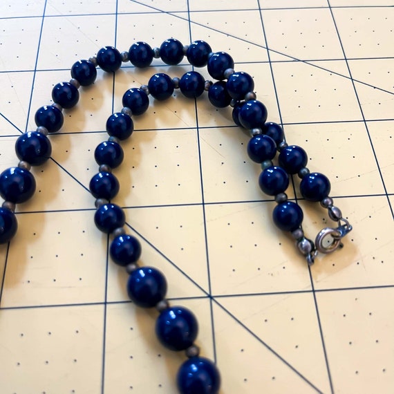 Vintage Navy Blue Plastic Beaded Necklace : Navy … - image 8