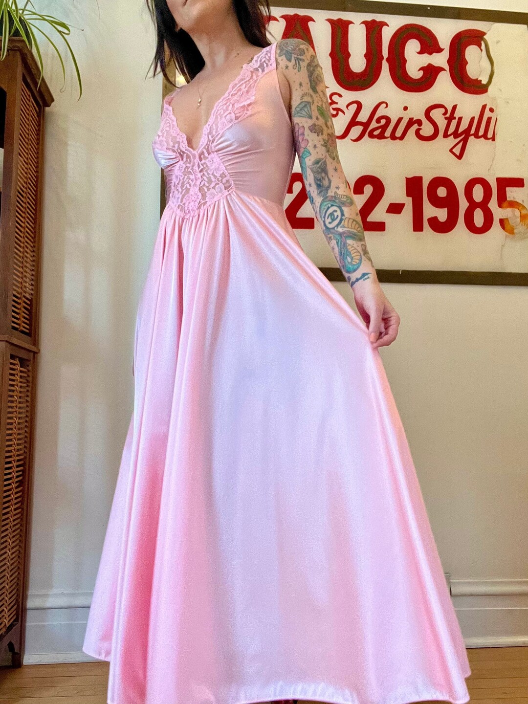 XS Small Petite Pink Slip Dress Nightgown Slip Olga 1970s Maxi Lace