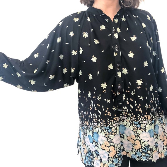 Large Vintage Floral Blouse 1980s - image 8