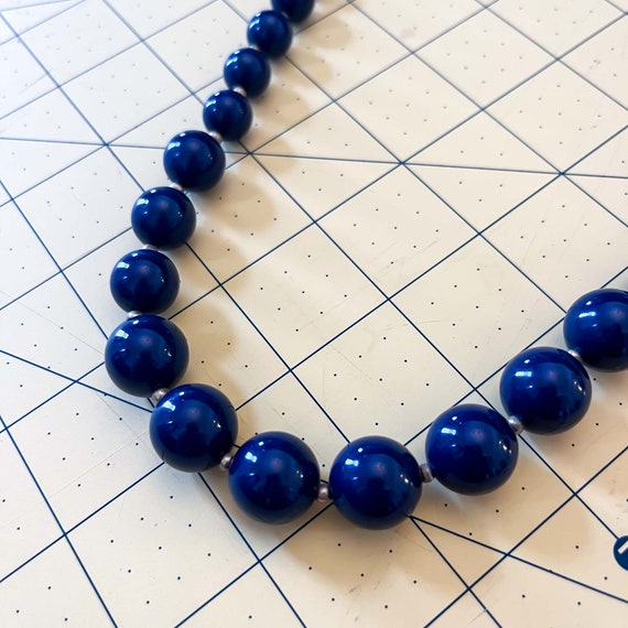 Vintage Navy Blue Plastic Beaded Necklace : Navy … - image 7