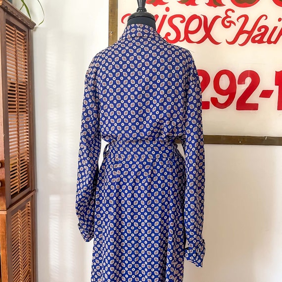 Medium Vintage 1940's Robe : Navy Blue, Dark Red … - image 7