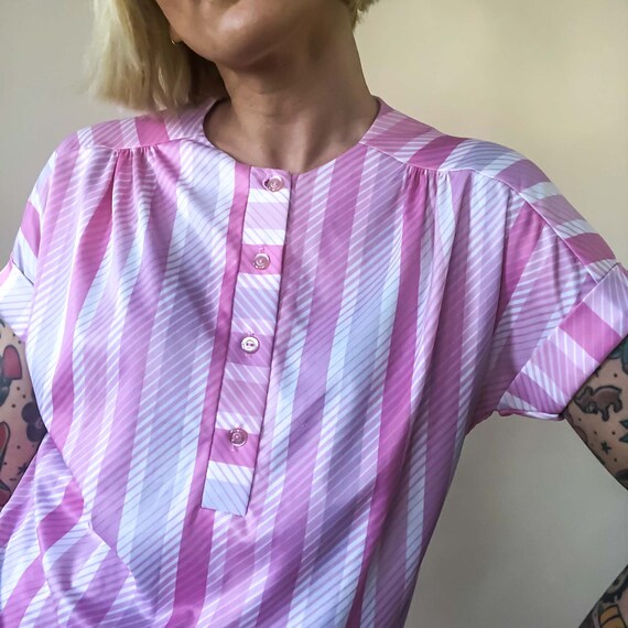 Medium Vintage Pink Stripe Polyester Blouse : Amy… - image 4