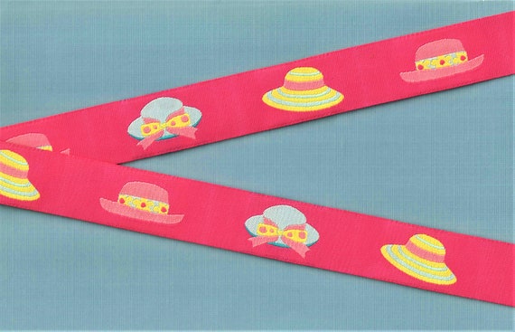 NOVELTY/Beach F-07-A Jacquard Ribbon Poly Trim 1" Wide (25mm) Pink Background w/Hats, Sunbonnets, Beach Hats, Straw Hats, REMNANTS