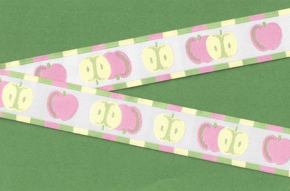 NOVELTY/Fruit G-04-B Jacquard Ribbon Poly Trim 1-3/8" Wide (34mm) Pink & Yellow Apples/Slices on White Background