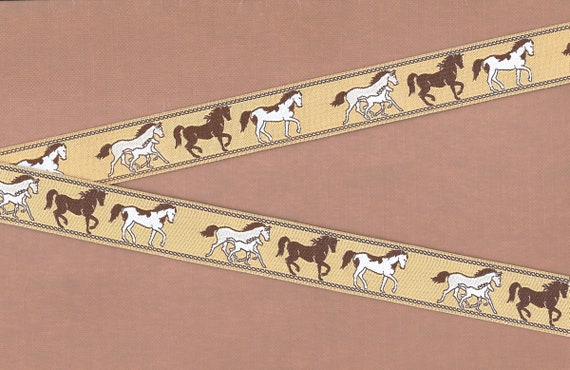 ANIMALS/Farm E-01-A Jacquard Ribbon Poly Trim 7/8" wide (22mm) RARE Trio of Brown/Beige/White Horses