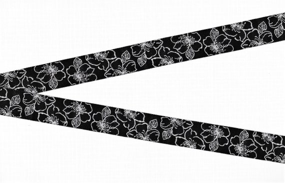 FLORAL D-61-C Jacquard Ribbon Poly Trim 3/4" wide (20mm) REVERSIBLE "Black Flora" Black & White
