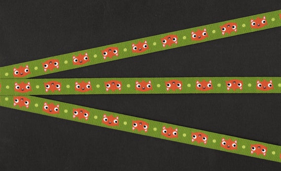 ANIMALS/Wildlife B-01-A Jacquard Ribbon Poly Trim, 1/2" Wide (13mm) FARBENMIX Design from Germany, Smiling Fox Faces on Green