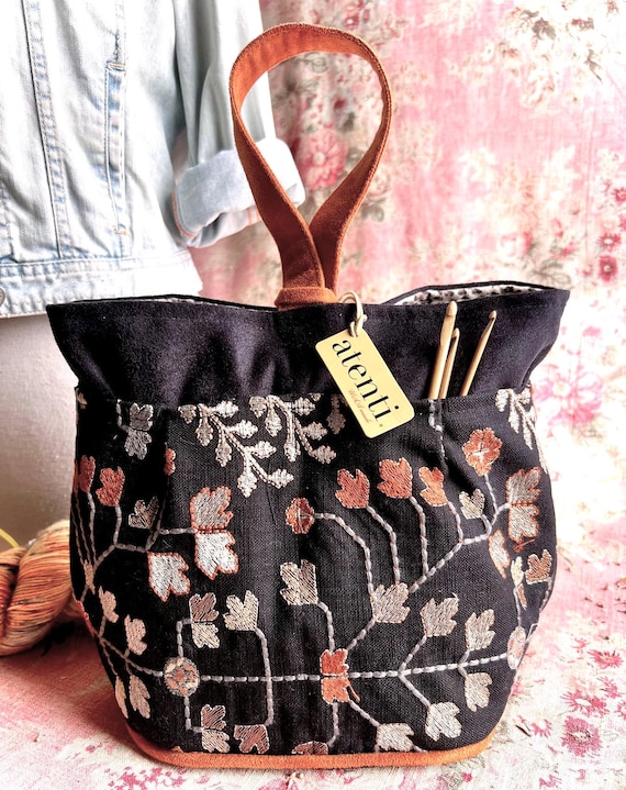 ATENTI Handmade Bags "TWINKLE" Embroidered Floral Tapestry, 8-Pocket Tall Caddy Organizer, Needle Arts/Knitting Bag, USA Made