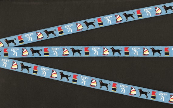 ANIMALS/Dogs B-DP-01p Jacquard Ribbon Poly Trim 1/2" Wide (13mm) Nautical Sailing Theme w/Black Labradors wearing Red Collars, Per Yard