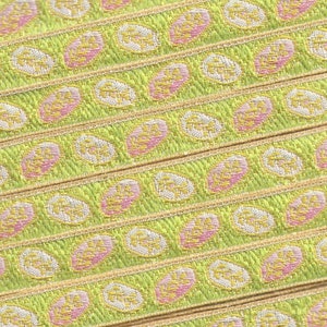 Cinta de jacquard FLORAL B-09-E con ribete de poliéster tejido de 1/2" de ancho (13 mm) de Francia, diseño de medallón floral en lima, rosa, marfil y amarillo
