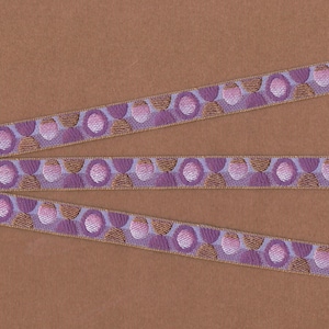 STIPPEN B-21-A Jacquardlint Polyversiering 13 mm (13 mm) ZELDZAAM Made in France bonte roze, paarse en karmelbruine stippen