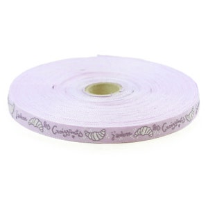 Cinta de jacquard de algodón orgánico KAFKA A-07/03 de 10 mm de ancho (7/16") Colección PARIS en blanco, morado y lila "J'adore les Croissants"