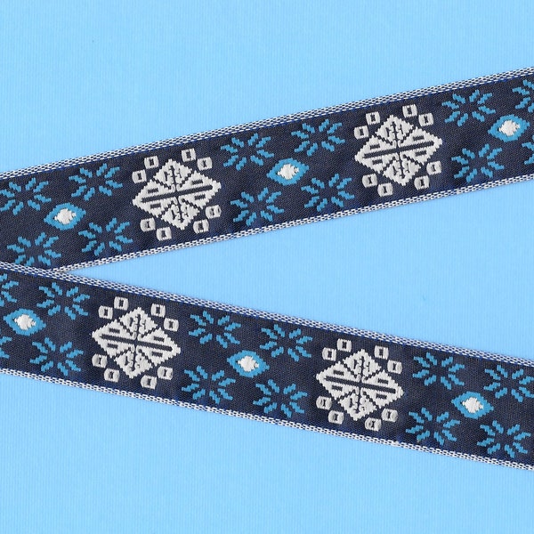 SNOWFLAKES F-05-A Jacquard Ribbon Woven Poly Trim 1" Wide (25mm) Navy w/Nordic European Style White "Snowflakes" w/Blue Accents, Per Yard