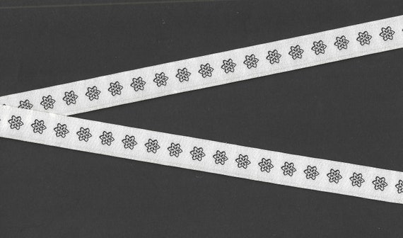 SNOWFLAKES C-03-A Jacquard Ribbon Polyester Trim 5/8" Wide (16mm) **Lt Gray Background with Petite Black Snowflakes, Priced Per Yard