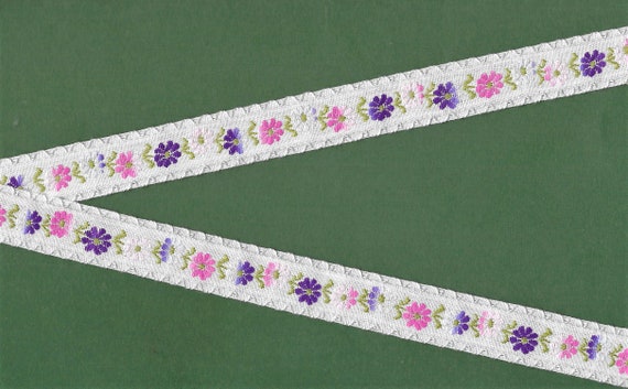 FLORAL D-17-C Jacquard Ribbon Cotton Trim 3/4" wide (20mm) VINTAGE, White w/Variegated Lt Pink, Pink, Lilac & Purple Flowers, Green Leaves