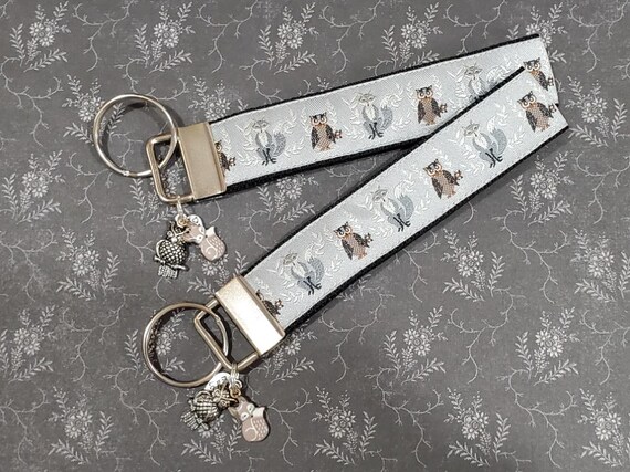 FOXES & OWLS Jacquard Ribbon/Nylon Web 1" wide (25mm) 5.5" long Key Fob w/Charms