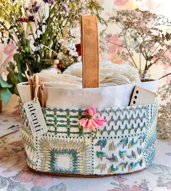 ATENTI Handmade Bags "LILY" Tapestry Pattern, 8-Pocket Short Bucket Organizer, Needle Arts/Knitting Bag, Project Bag, Diaper Bag, USA Made