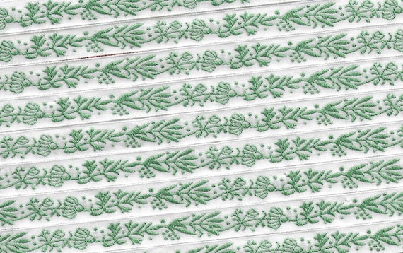 KAFKA A-14/03 Jacquard Ribbon Organic Cotton Trim 7/16" wide (10mm) White w/Green Herb Design