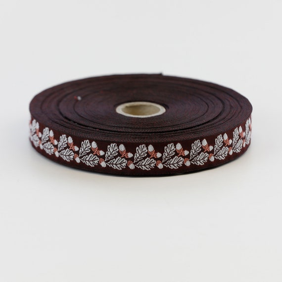 KAFKA C-04/07 Jacquard Ribbon Woven Organic Cotton Trim 5/8" wide (16mm) Brown w/White Oak Leaves & White Acorns