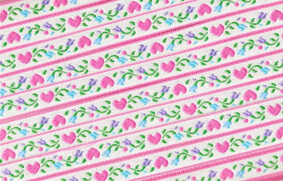 HEARTS/FLOWERS B-25-G Jacquard Ribbon Poly Trim 1/2" Wide (13mm) White w/Pink Hearts, Blue & Lilac Flowers, Green Leaves