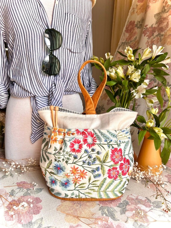 ATENTI "WILDFLOWERS" Embroidered Floral Canvas, 8-Pocket Tall Caddy/Needle Arts/Knitting Bag, USA Made
