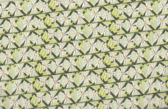 FLORAL B-11-D Jacquard Ribbon Polyester Trim 1/2" wide (13mm) Lt Aqua Background w/White & Yellow Daisies, Dark Green Lattice