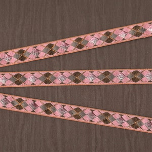 Cinta de jacquard GEOMÉTRICA B-25-D con ribete de poliéster de 1/2" de ancho (13 mm) RARO Fabricada en Francia, patrón de rombos en tonos cálidos rosa, gris pardo y marrón