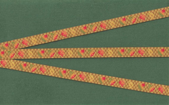 NOVELTY/Leaves B-01-A Jacquard Ribbon Poly Trim, 1/2" Wide (13mm) Autumn Leaves on Golden Brown Checkerboard Design