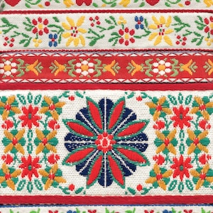 RIBBON PAK-22 Jacquard Ribbon Woven Cotton Trim, 1yd lengths of 5 Nordic Floral Designs in White, Red, Yellow, Blue & Green
