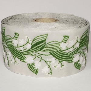 KAFKA H-02/11 Ruban jacquard en coton biologique tissé 38 mm (1-1/2 po.) de large, muguet blanc, vert/feuilles