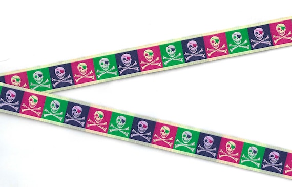 NOVELTY/Skulls D-04-A Jacquard Ribbon Poly Trim 3/4" wide (20mm) Blocks of Skulls & Crossbones