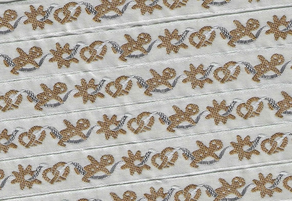 KAFKA C-02/04 Jacquard Ribbon Cotton Trim 5/8" wide (16mm) Gray w/Gingerbread Men