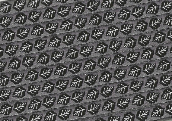 KAFKA A-01/18 Jacquard Ribbon Organic Cotton Trim 7/16" wide (10mm) Gray Background w/Black Leaves & White Veins