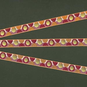 Cinta de jacquard con lunares B-21-D, ribete de poliéster tejido, 1/2" de ancho (13 mm), poco común, fabricada en Francia, verde jaspeado, puntos burdeos/dorados
