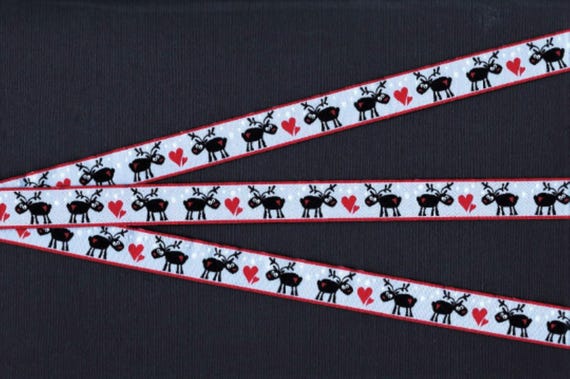 HOLIDAY C-42-A Jacquard Ribbon Poly Trim 5/8" wide (16mm) Blue w/Reindeer & Red Hearts