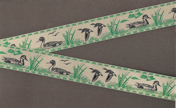 ANIMALS/Birds G-01-C Jacquard Ribbon Poly Trim 1-1/4" wide (32mm) Tan Background with Dark Brown Ducks, Green Grasses and Border