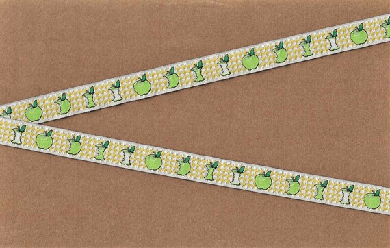 NOVELTY/Fruit C-03-A Jacquard Ribbon Poly Trim 5/8" Wide (16mm) Made in France, Granny Smith Green Apples on Check Background