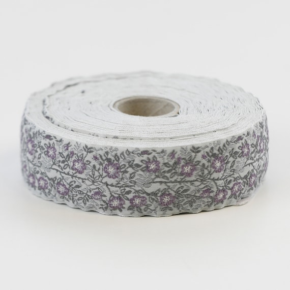 KAFKA F-02/18 Jacquard Ribbon Woven Organic Cotton Trim 1" wide (25mm) Lt Gray w/Lilac "Wild Rose" Flowers, 2-Tone Gray Leaves