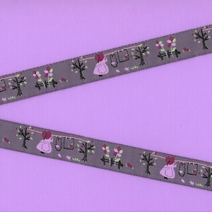 Kinder Märchen C-01-A Jacquard Band gewebte Polyester Trim 5/8 "breit (16 mm) Kleines Mädchen in lila Mütze Aufhängen Wäsche