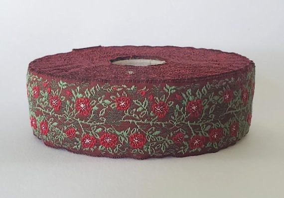 KAFKA F-02/24 Jacquard Ribbon Woven Organic Cotton Trim 1" wide (25mm) Burgundy w/Dark Red & Pink Wild Roses, 2-Tone Green Leaves