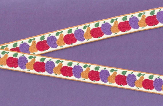 NOVELTY/Fruit F-04-A Jacquard Ribbon Cotton Trim 1" wide (25mm) VINTAGE, Ivory Background w/Red Apples, Golden Pears & Purple Plums