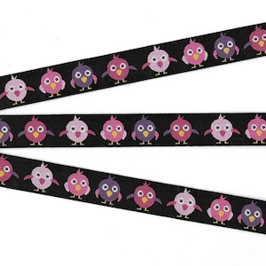ANIMAIS/Pássaros C-02-A Jacquard Ribbon Poly Trim 5/8" de largura (16 mm) Fundo preto com corujas rosa e roxas, detalhes em amarelo