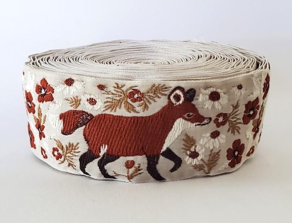 KAFKA H-24/02 Jacquard Ribbon Woven Organic Cotton Trim 1+1/2" wide (38mm) NEW! Beige Background with Reddish-Brown Fox & Flowers