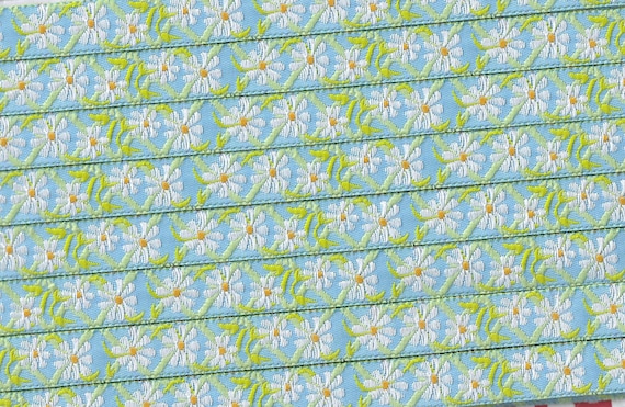 FLORAL B-11-A Jacquard Ribbon Polyester Trim 1/2" wide (13mm) Sky Blue Background w/White & Yellow Daisies, Lime Green Lattice