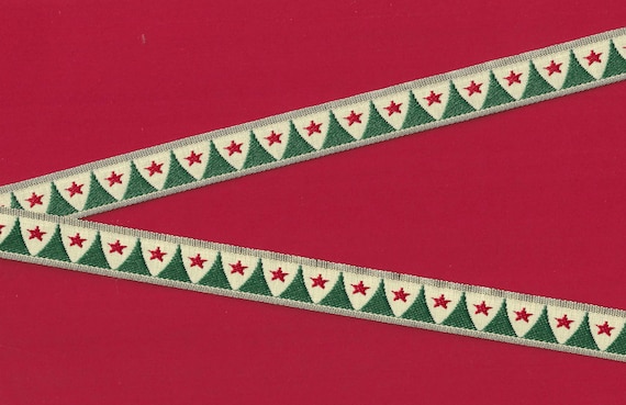 HOLIDAY C-39-A Jacquard Ribbon Poly Trim 5/8" wide (16mm) Ivory Background w/Green Trees, Red Stars, Gold Metallic Borders