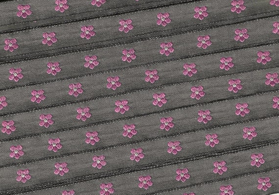 KAFKA A-03/29 Jacquard Ribbon Woven Organic Cotton Trim 7/16" wide (10mm) Dark Gray Background w/Pink & Lt Gray Forget-Me-Nots, Per Yard