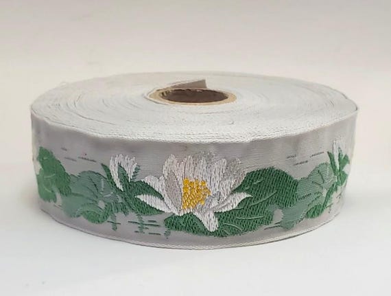 KAFKA F-04/01 Jacquard Ribbon Woven Organic Cotton Trim 1" wide (25mm) Lt Gray Background w/White & Yellow Water Lilies, Green Leaves