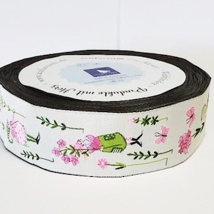 SILKE LEFFLER Jacquard Ribbon Woven Trim 1-5/16&quot; wide (30mm) From Germany &quot;Blossom Happiness&quot; Pale Gray w/Ladies holding Floral Bouquets